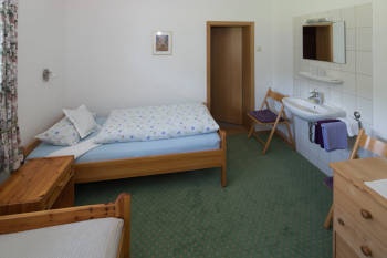 Schlafzimmer 2